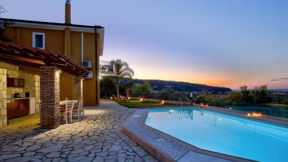 Lefkada Town House | Holiday house Lefkada (Stadt) for 1 - 6 persons with 3 bedrooms - Holiday home