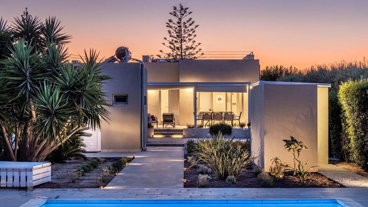 Noto Marina House | Holiday house Lido di Noto for 1 - 14 persons with 5 bedrooms - Holiday home