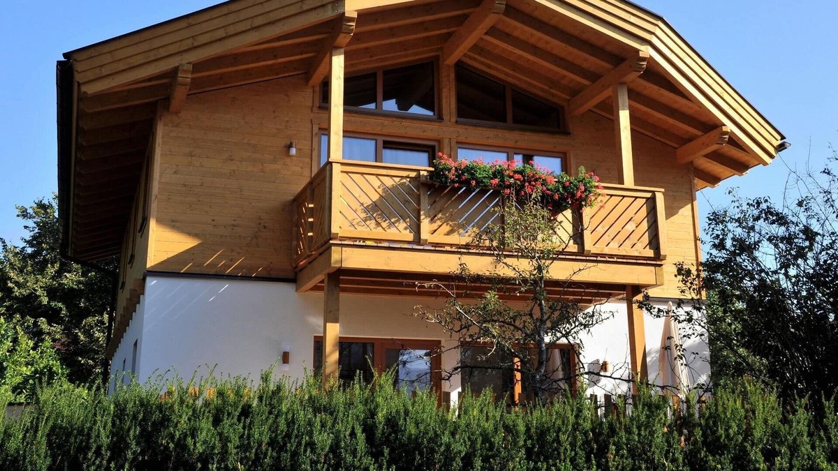 Lahntal House | Holiday house Maishofen for 4 - 10 persons with 4 bedrooms - Holiday home