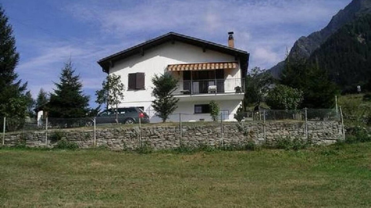 Mesocco House | Holiday house Mesocco for 2 - 6 persons with 3 bedrooms - Holiday house