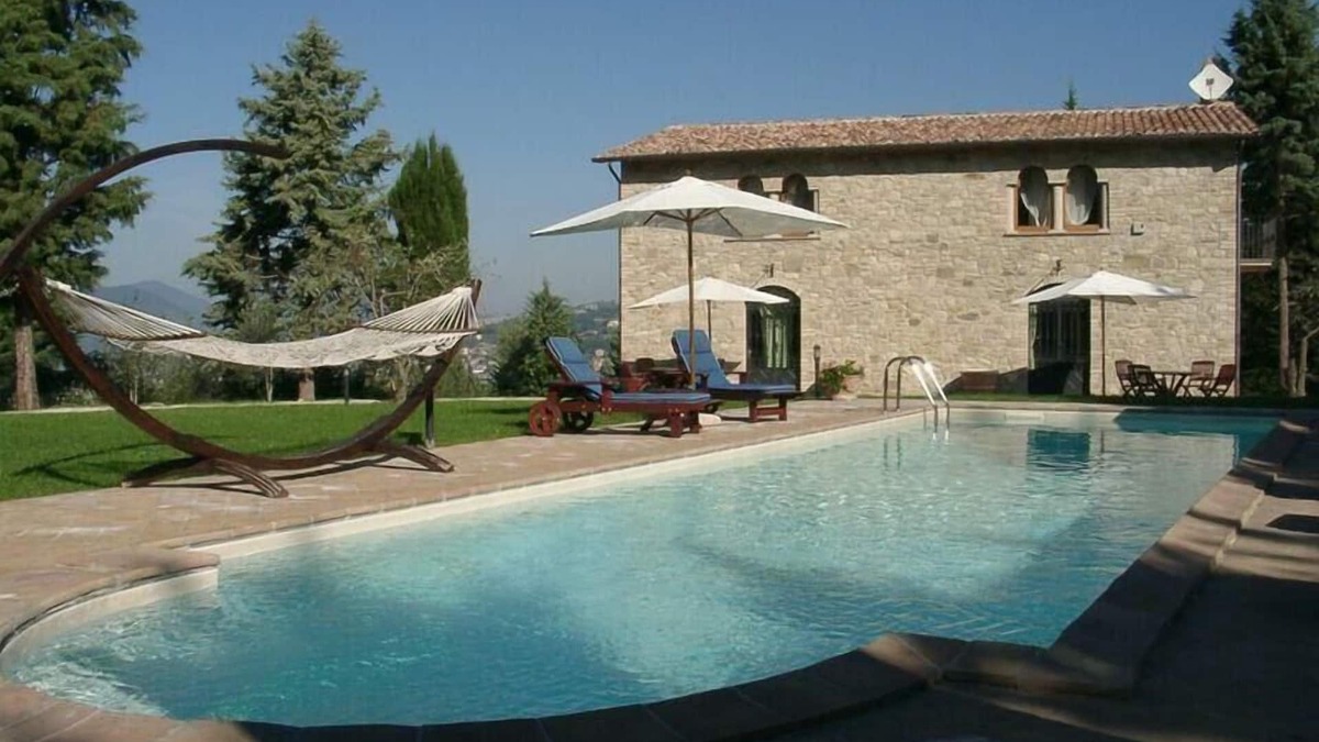 Ramazzano House | Holiday house Oscano for 1 - 14 persons with 4 bedrooms - Holiday home