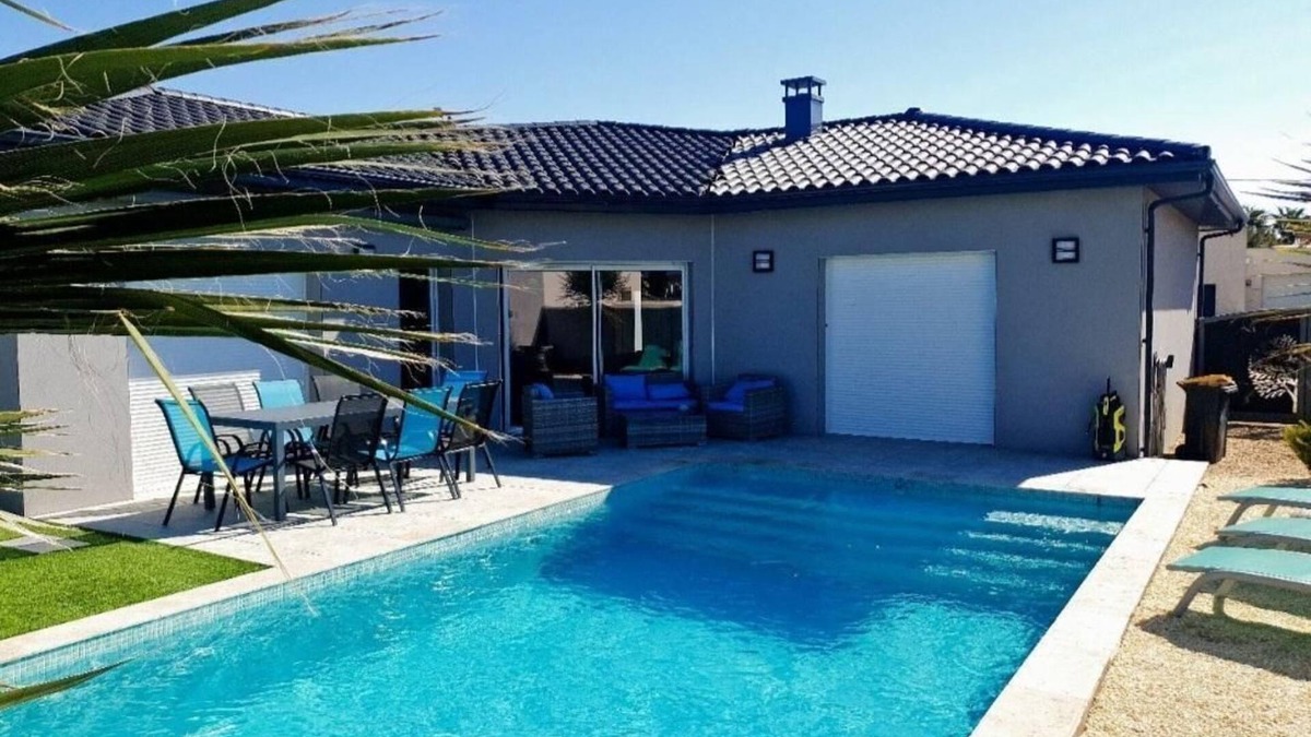 Pomerols House | Holiday house Pomérols for 1 - 8 persons with 3 bedrooms - Detached holiday house