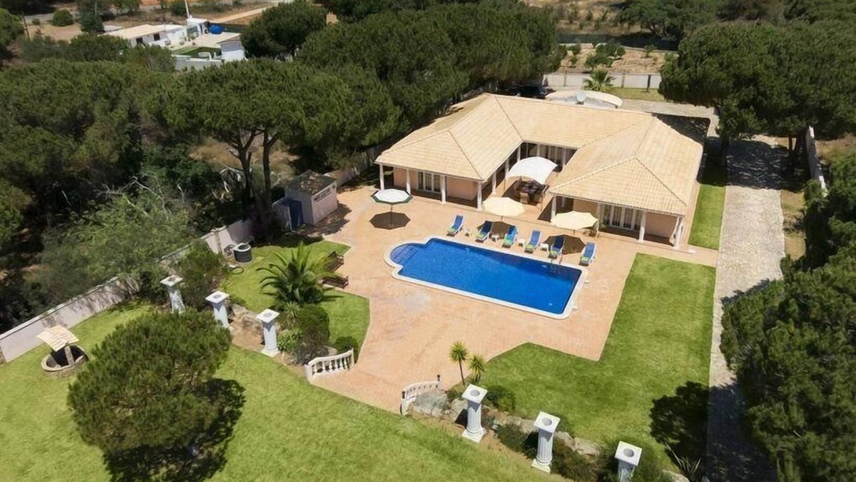 Vilamoura House | Holiday house Quarteira for 2 - 10 persons with 4 bedrooms - Holiday house