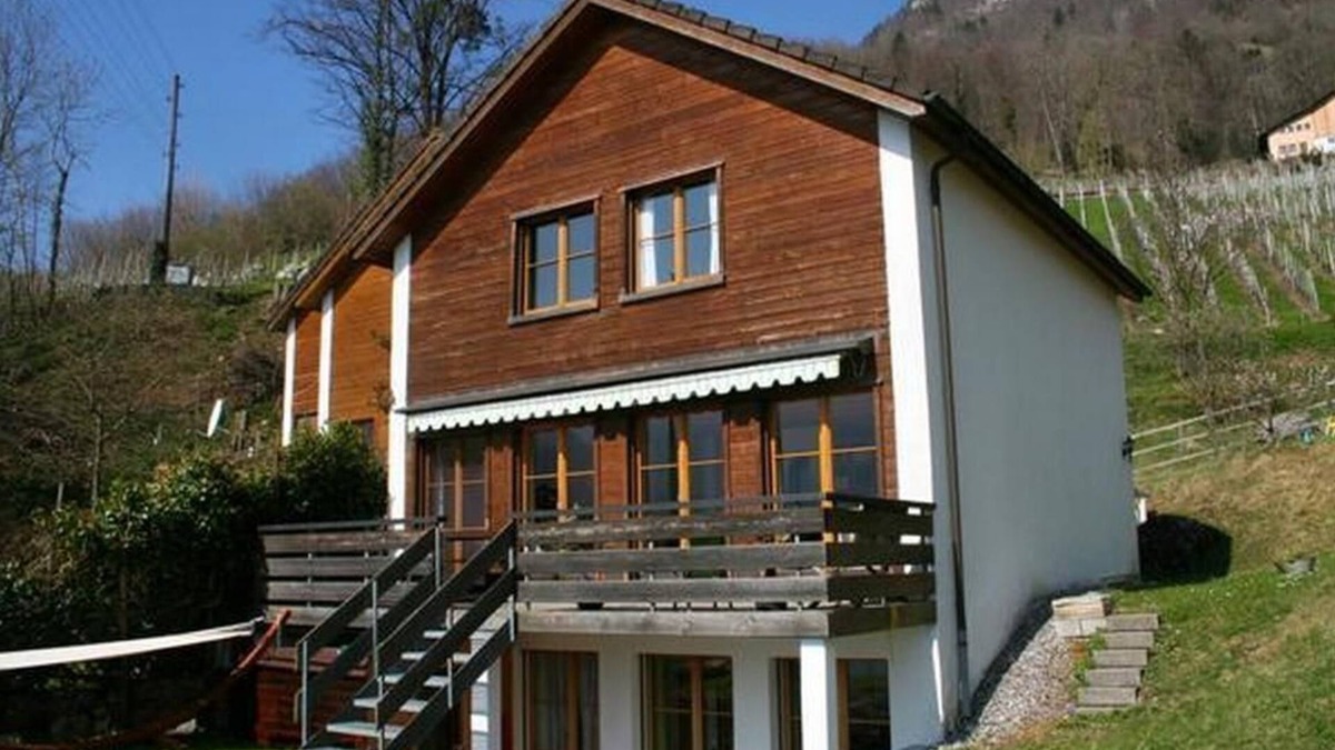 Mitloedi House | Holiday house Quinten for 1 - 5 persons with 3 bedrooms - Holiday home