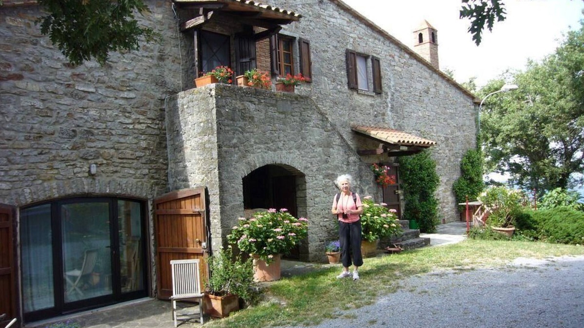 Semproniano House | Holiday house Semproniano for 1 - 6 persons with 3 bedrooms - Holiday home