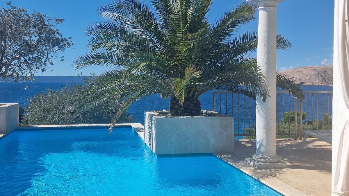 Stara Baska House | Holiday house Stara Baska for 1 - 12 persons with 6 bedrooms - Holiday home