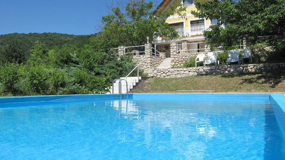 Sumeg House | Holiday house Sümeg for 1 - 6 persons with 3 bedrooms - Holiday house