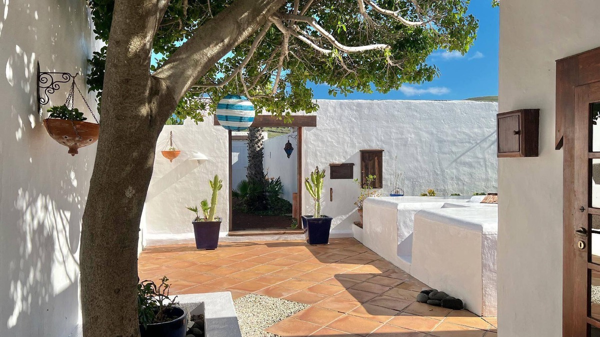 Uga House | Holiday house Uga for 1 - 4 persons with 2 bedrooms - Holiday home
