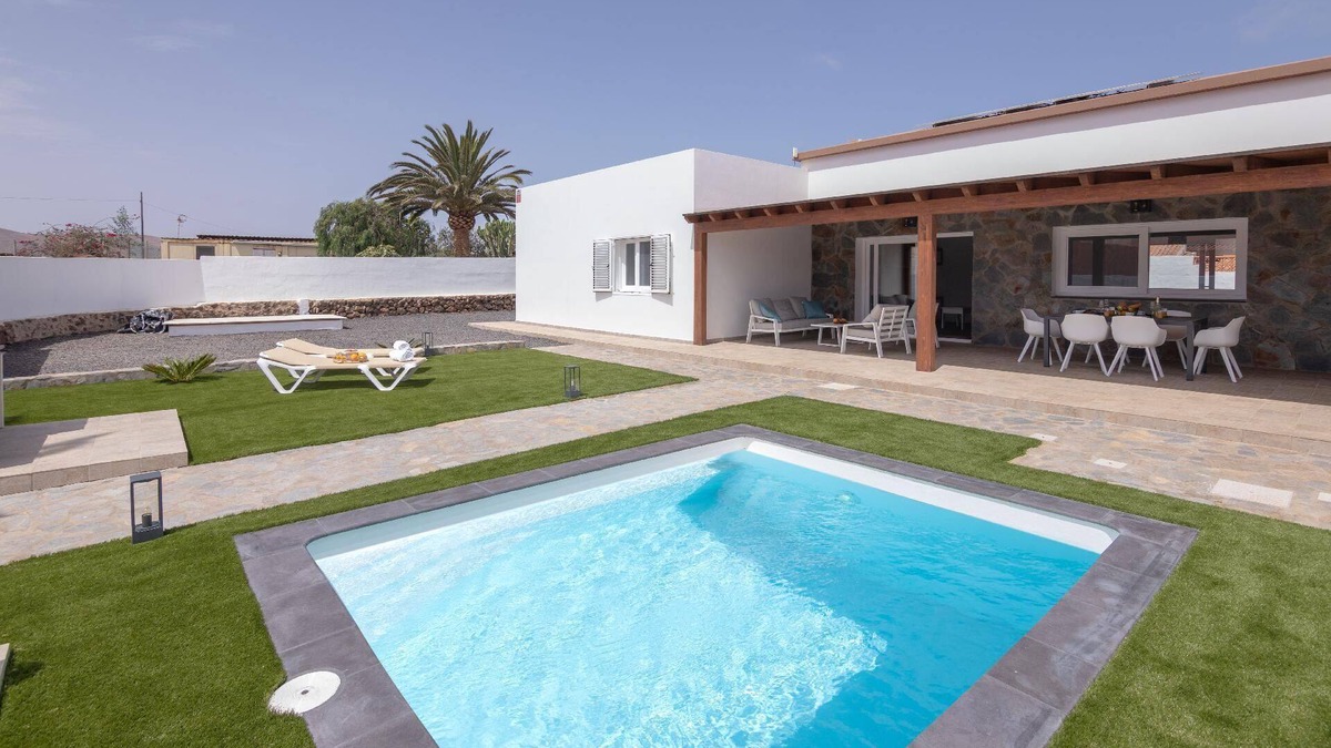 Villaverde House | Holiday house Villaverde for 1 - 4 persons with 2 bedrooms - Row house