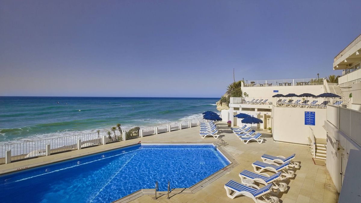 Armacao de Pera Hotel | Holiday Inn Algarve - Armacao de Pera, an IHG Hotel