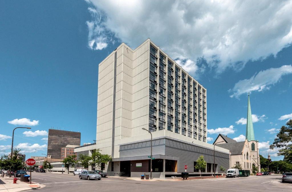 Evanston Hotel | Holiday Inn Chicago North-Evanston by IHG