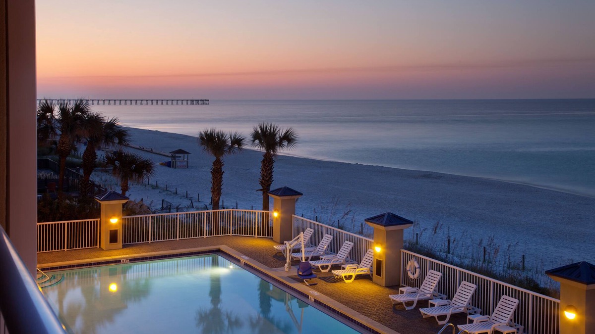 Panama City Beach Hotel | Holiday Inn Club Vacations Panama City Beach Resort by IHG