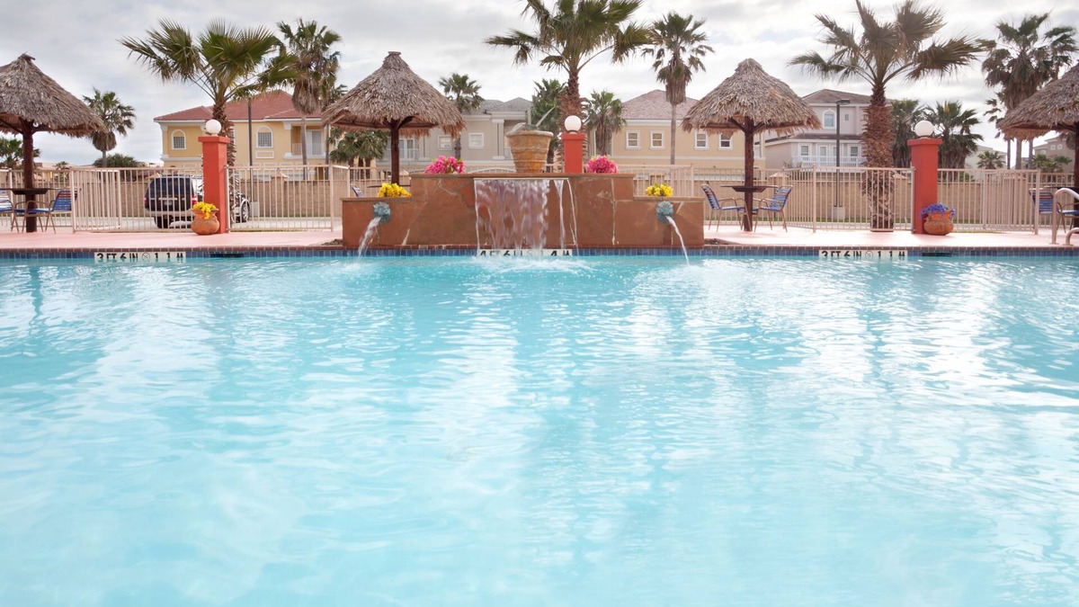 South Padre Island Hotel | Holiday Inn Express Hotel & Suites South Padre Island by IHG
