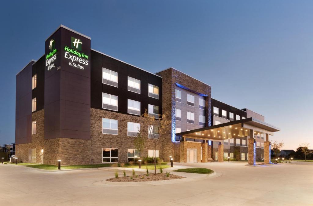 West Des Moines Hotel | Holiday Inn Express & Suites - West Des Moines - Jordan Creek by IHG