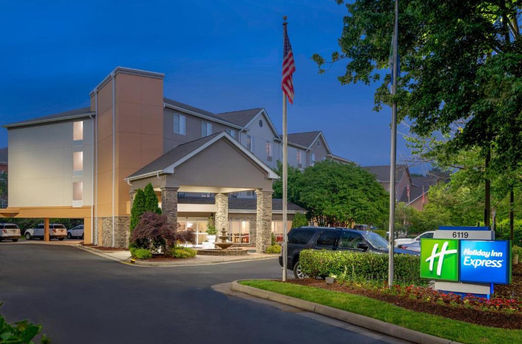 Chapel Hill Hotel | Holiday Inn Express Chapel Hill by IHG