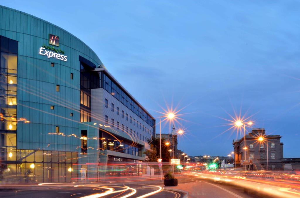 Dundee Hotel | Holiday Inn Express Dundee by IHG