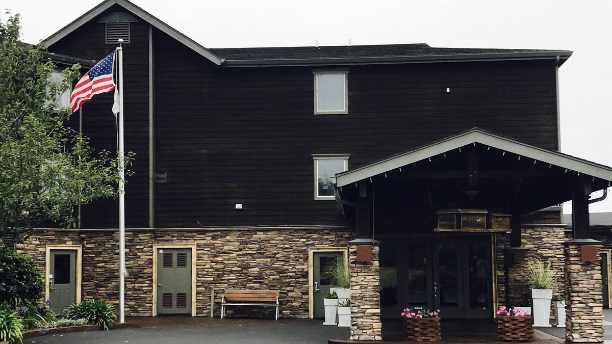 Fort Bragg Hotel | Holiday Inn Express Ft Bragg by IHG