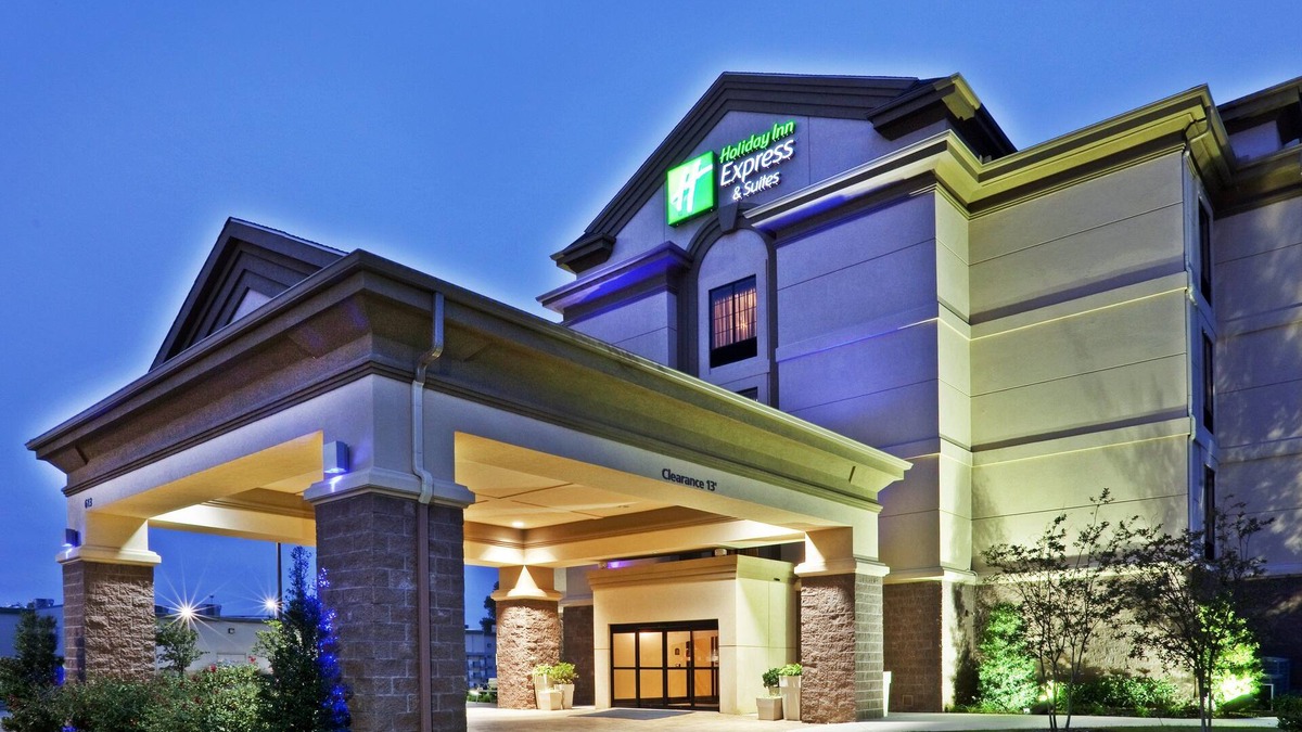 Durant Hotel | Holiday Inn Express Hotel & Suites Durant by IHG