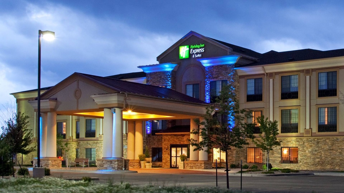 Longmont Hotel | Holiday Inn Express Hotel & Suites Longmont by IHG