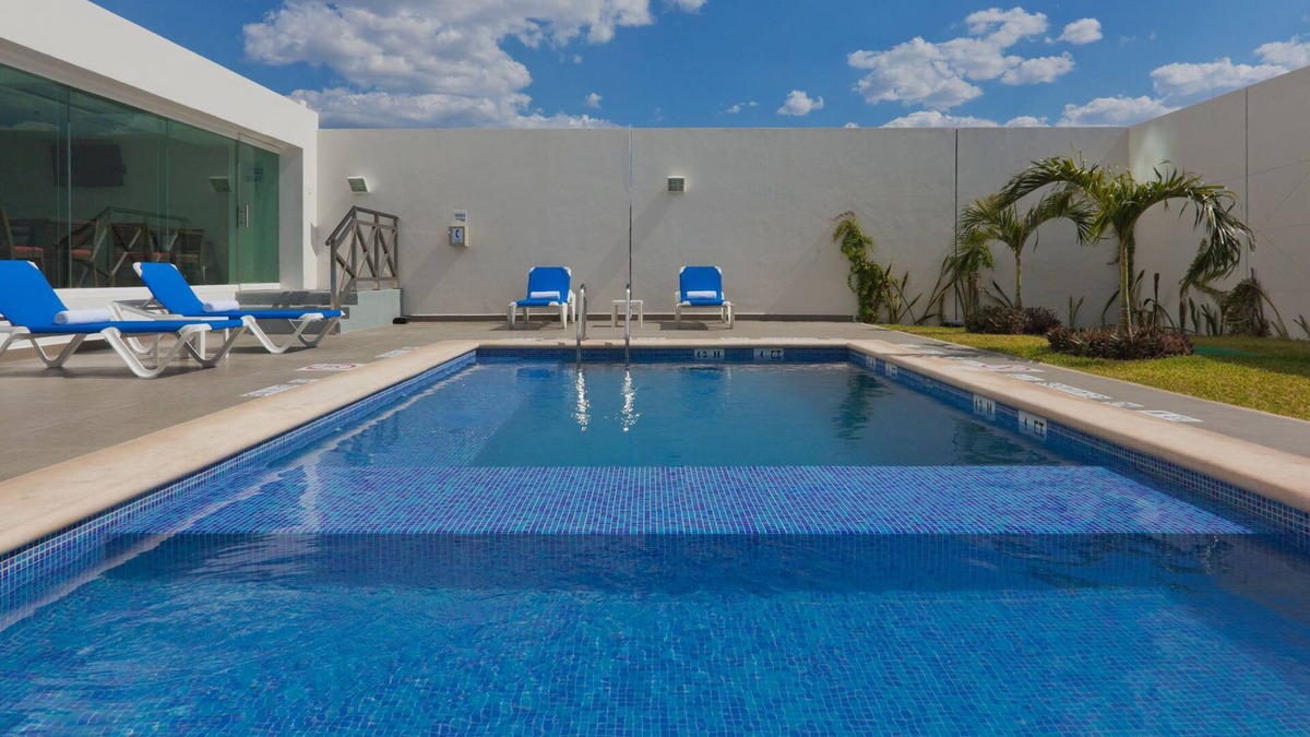 Zona Industrial Hotel | Holiday Inn Express Mérida by IHG