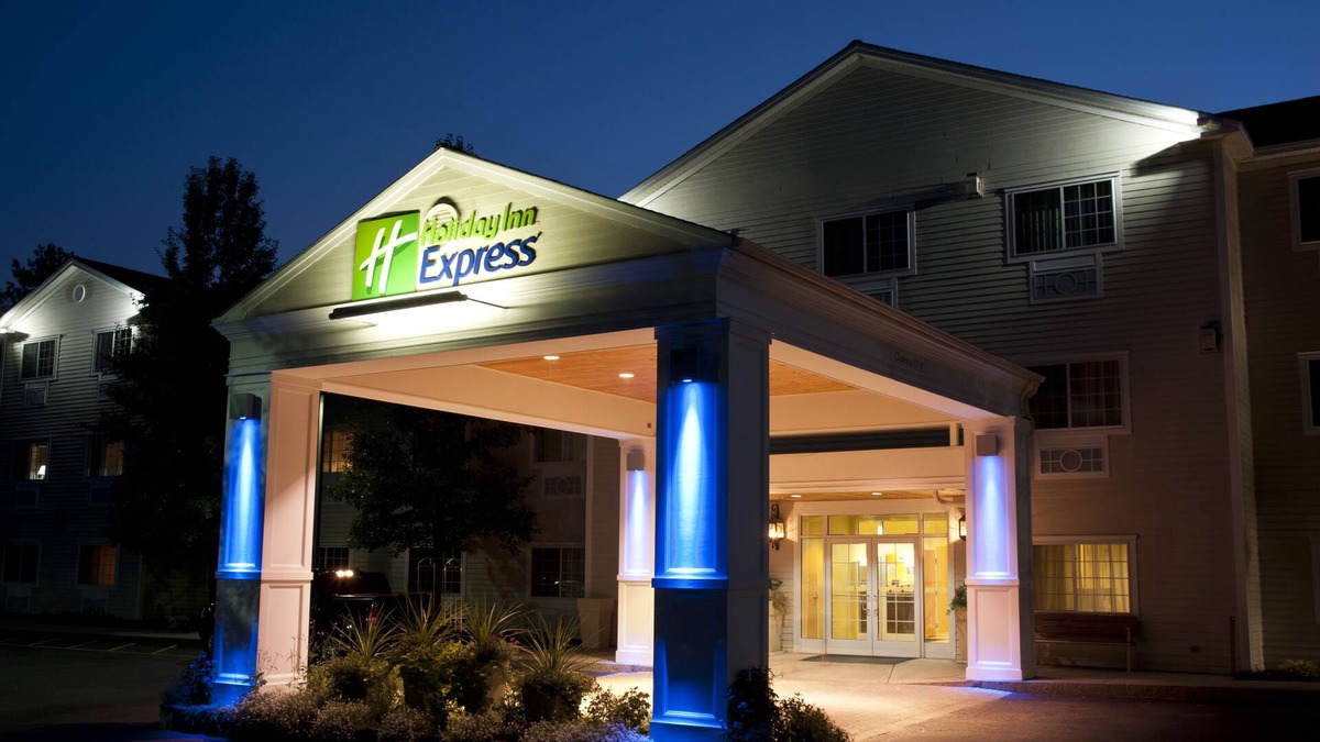 North Conway Hotel | Holiday Inn Express North Conway by IHG
