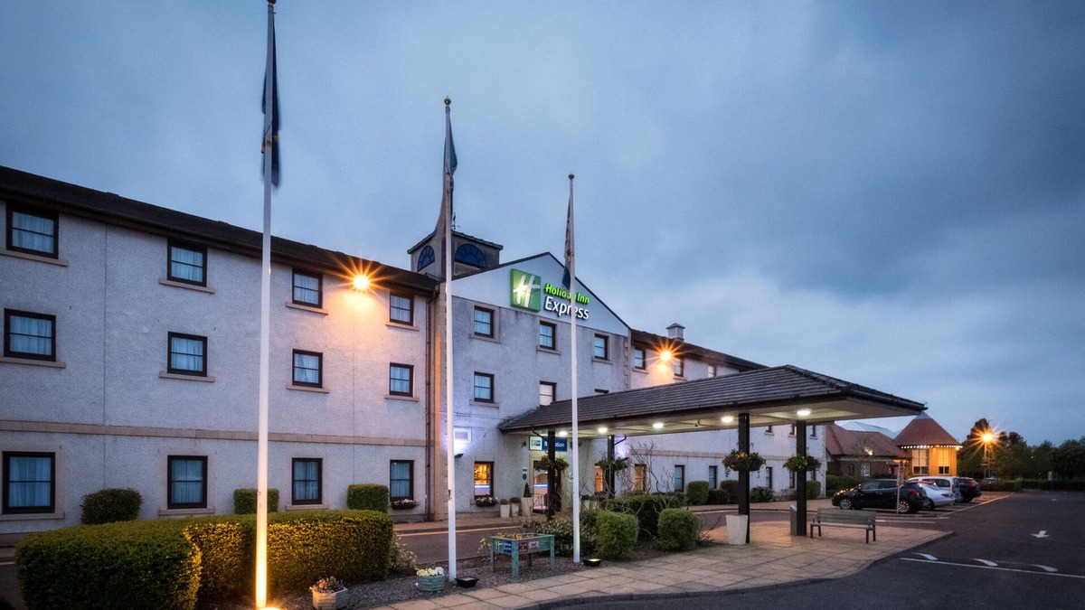 Perth Hotel | Holiday Inn Express Perth by IHG