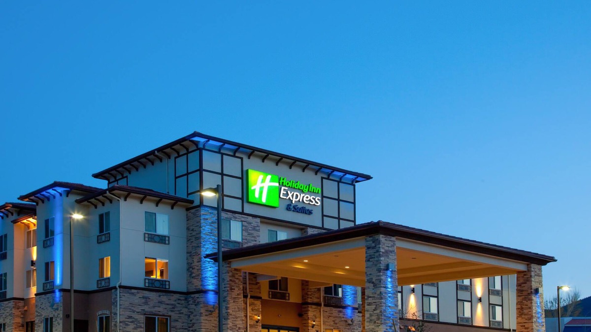 Lebec Hotel | Holiday Inn Express & Suites Frazier Park by IHG