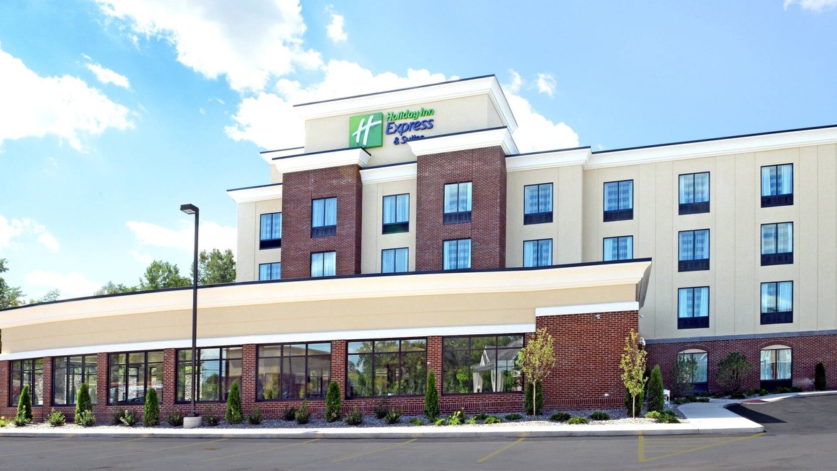 Geneva Hotel | Holiday Inn Express & Suites Geneva Finger Lakes by IHG