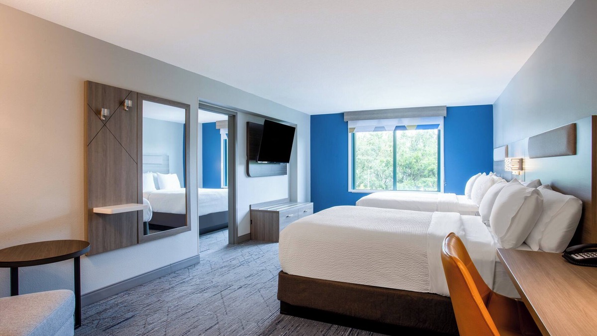 Braden River Hotel | Holiday Inn Express & Suites Bradenton East-Lakewood Ranch by IHG