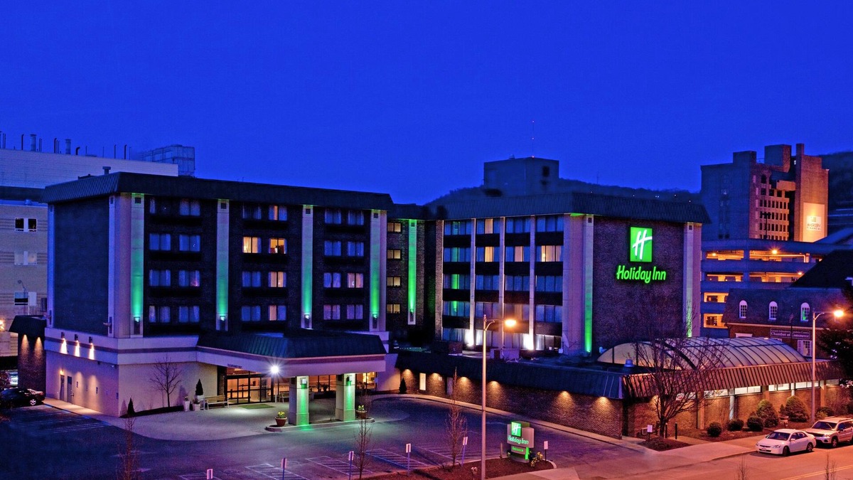 Johnstown Hotel | Holiday Inn Johnstown Downtown by IHG