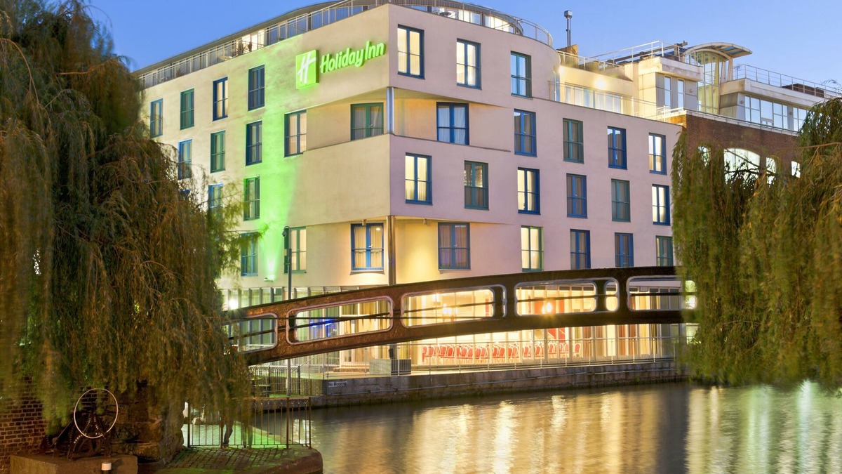 Camden Town with Primrose Hill Hotel | Holiday Inn London Camden Lock by IHG