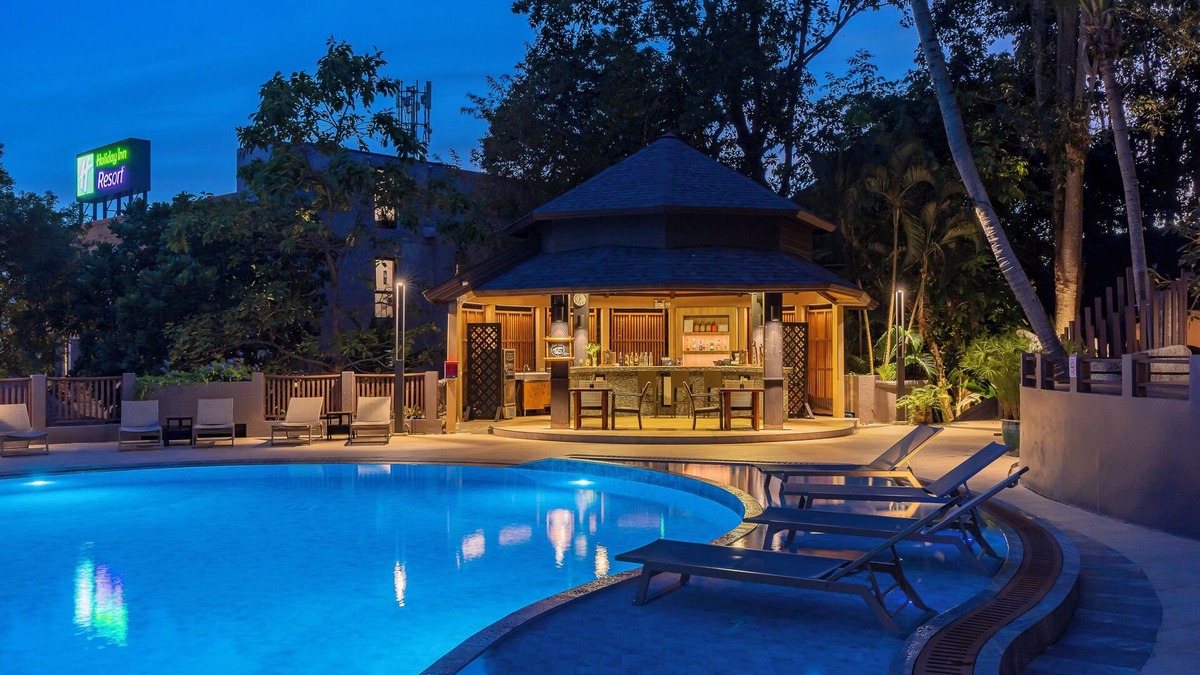 Ao Nang Hotel | Holiday Inn Resort Krabi Ao Nang Beach by IHG