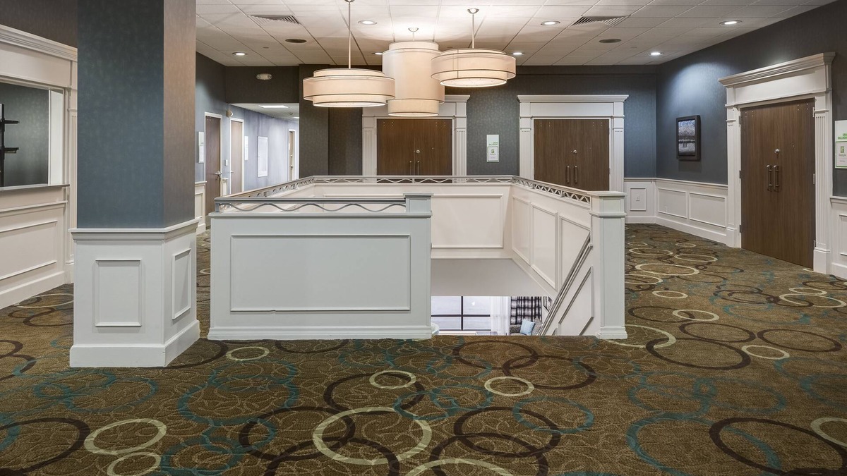 Rock Island Hotel | Holiday Inn Rock Island by IHG