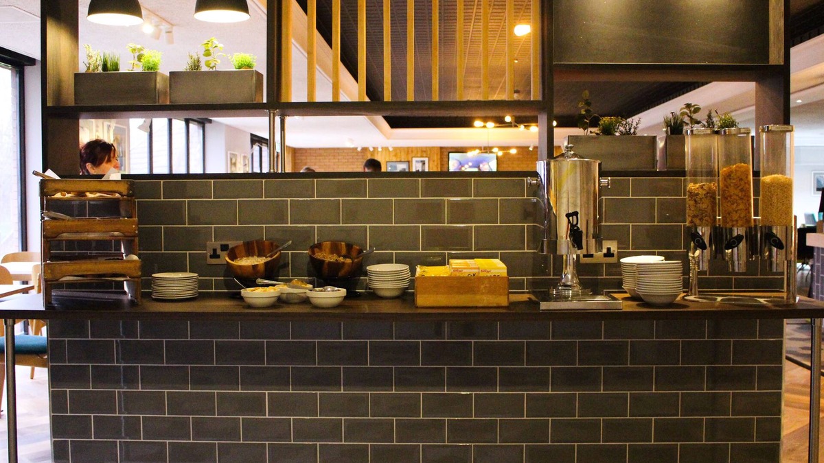 Taunton Hotel | Holiday Inn Taunton by IHG