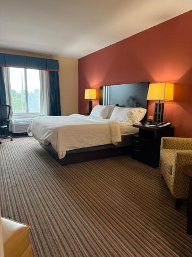 Titusville Hotel | Holiday Inn Titusville/Kennedy Space Center by IHG
