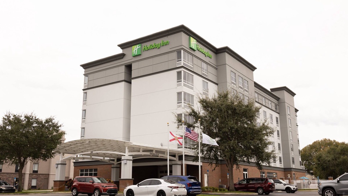 Winter Haven Hotel | Holiday Inn Winter Haven by IHG