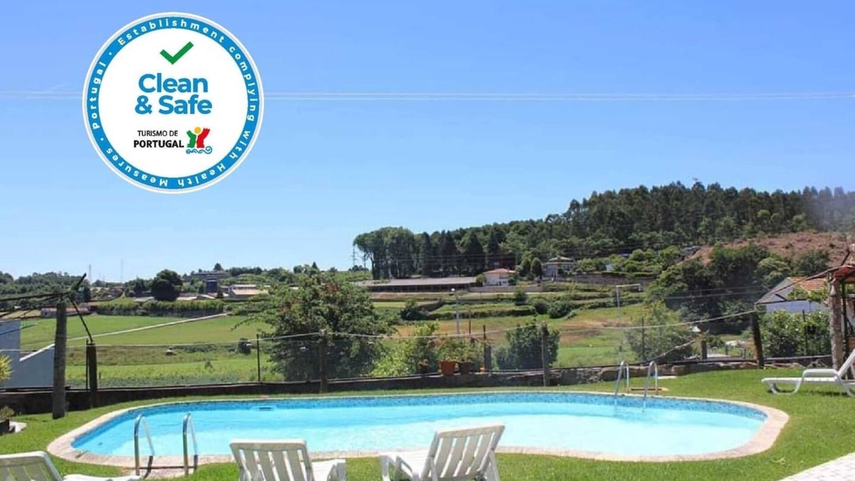 Vila Nova de Famalicao House | Holiday house 20 minutes from the beach with pool