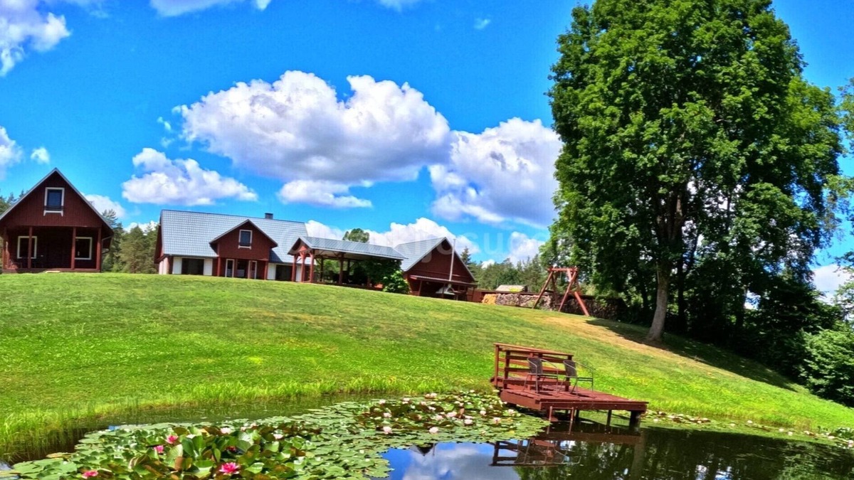 Virsurodukis Villa | Holiday villa "Dzukijos uoga": a cozy pine forest retreat by Druskininkai lakes