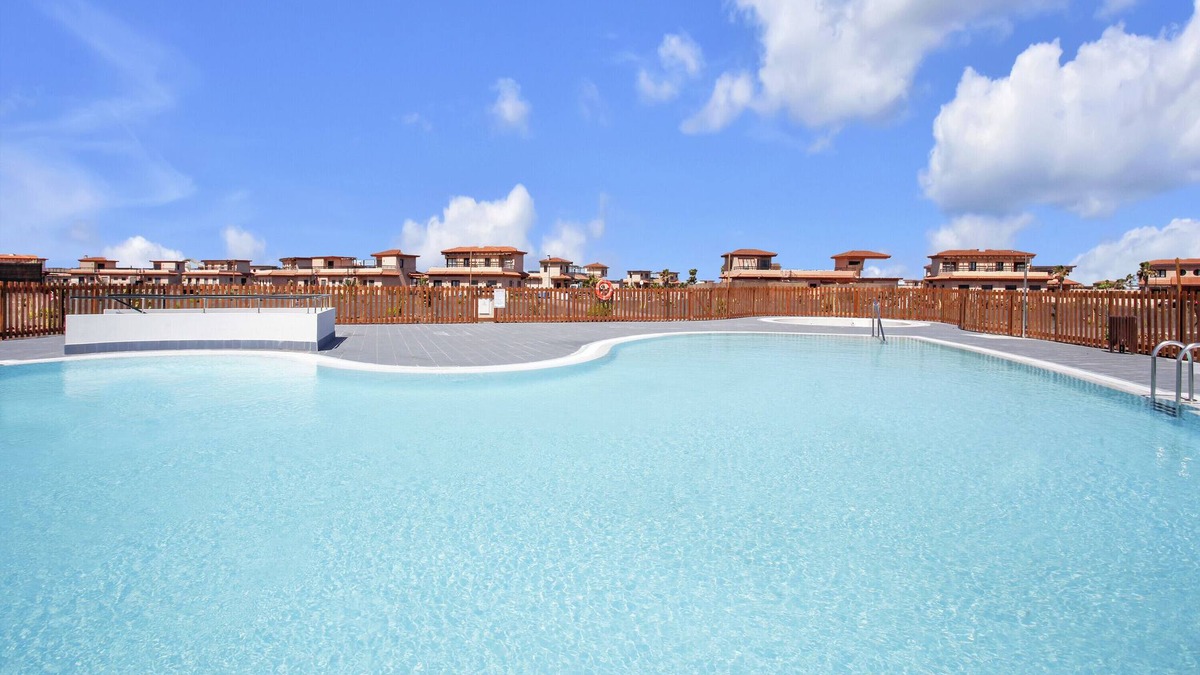 La Oliva Villa | Holiday Villa 'Manuela' with Mountain Views, Shared Pool and Wi-Fi