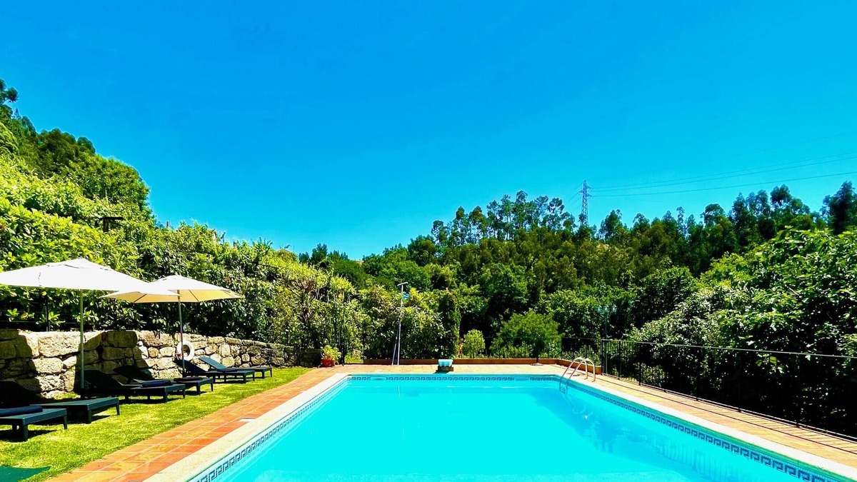 Mosteiro Villa | Holiday Villa Portugal Private POOL Diving Board BBQ Internet Games Room