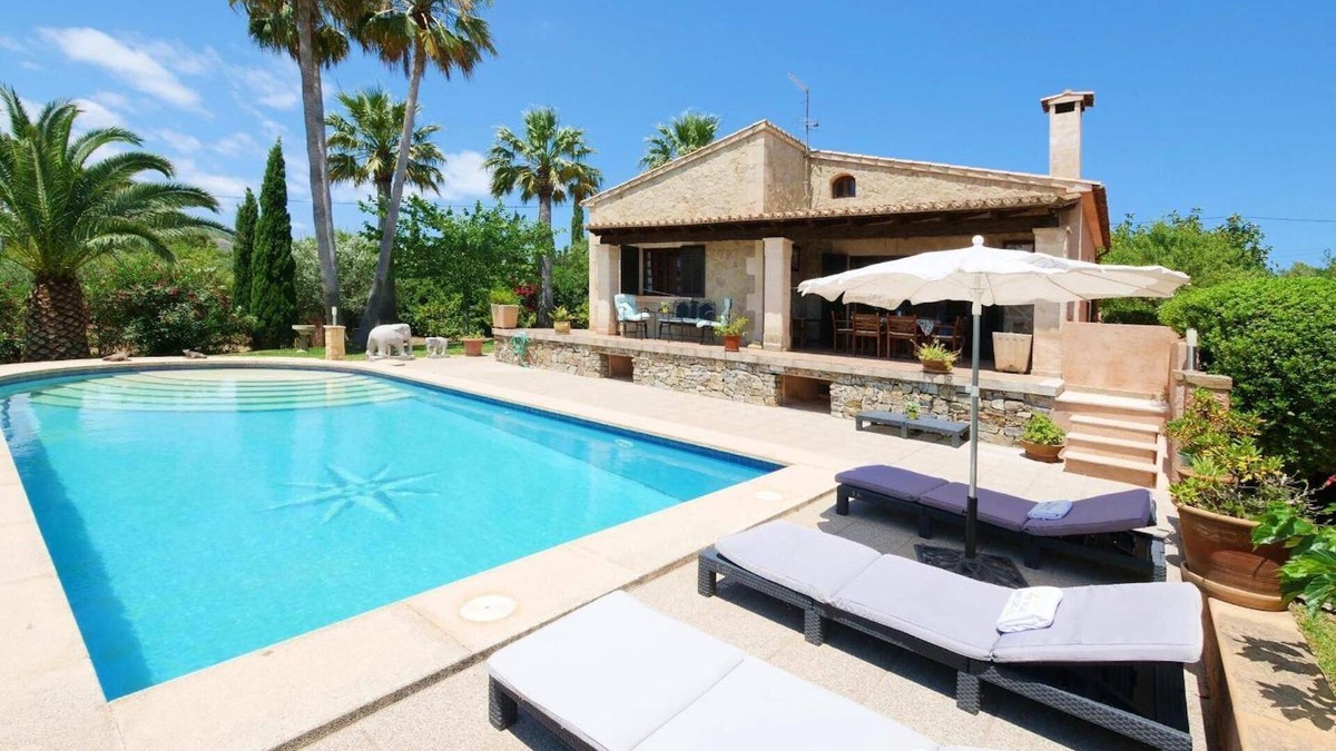 Capdepera Villa | Holiday Villa "Sa Vinyeta de Son Jaumell" with Wi-Fi, Pool, Garden & Terrace