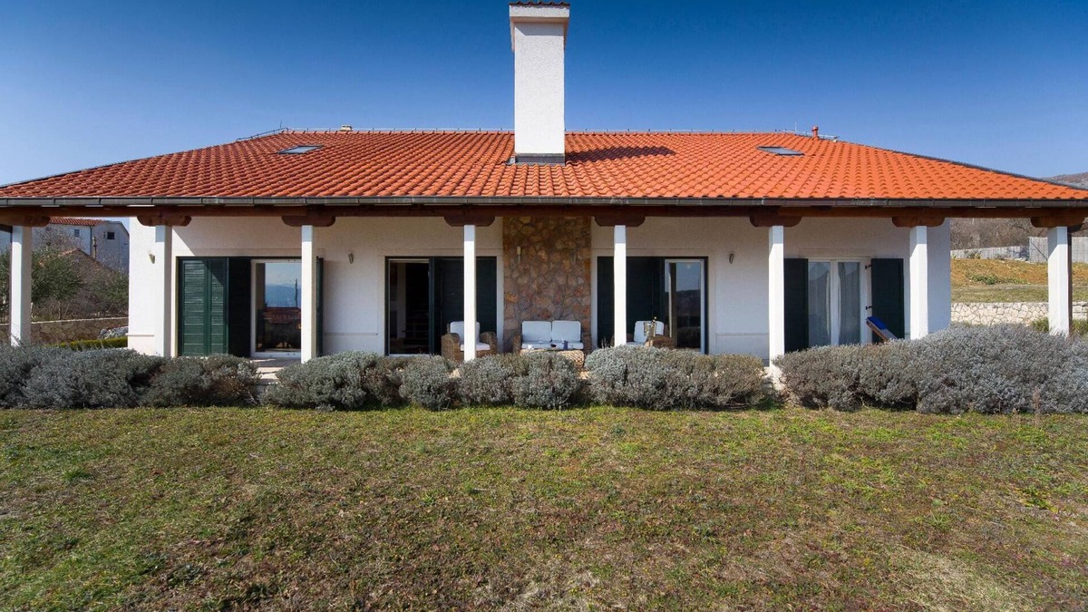 Imotski House | Holiday villa with garden, grill, and terrace