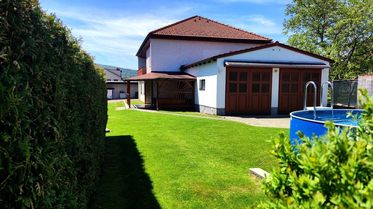 Kremze House | Holiday villa with own pool