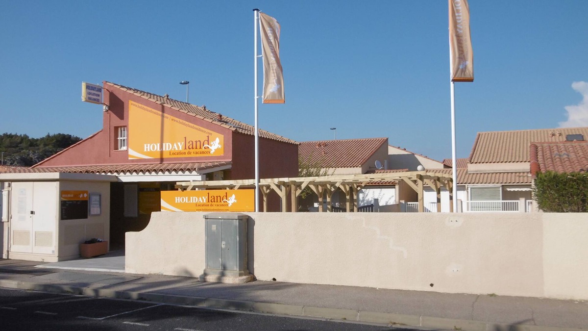 Narbonne-Plage Apartment | Holidayland