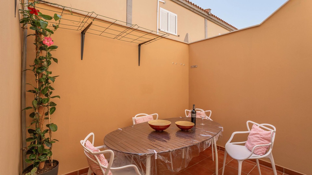 Santa Lucia House | Holidays 'Southeast of Gran Canaria' with Mountain View, Wi-Fi and Air Conditioning