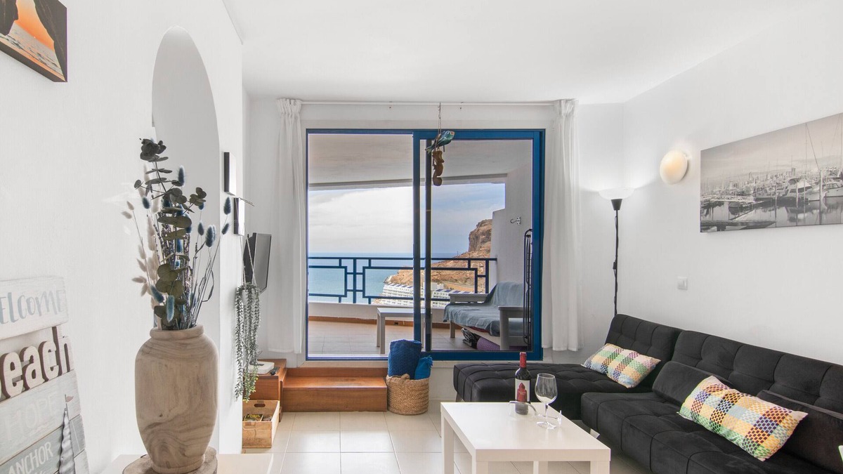 Taurito Apartment | Holidays 'Stunning Sunset Ocean View' with Sea Views, Shared Pool and Wi-Fi