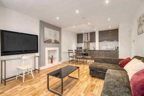 Holland Park Apartment | Holland Park Apartment