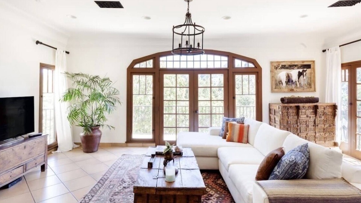 Hollywood Hills Villa | Hollywood Hills Designer Villa/Duplex with Authentic Charm