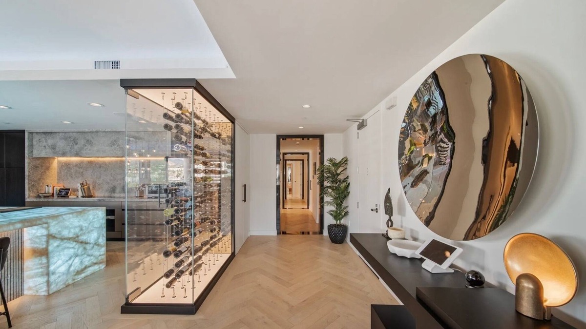 Hollywood Condo | Hollywood Penthouse. 3-bedroom ultra luxury condo