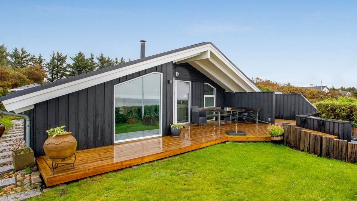 Sjaelborg House | "Holmwith" - 50m from the sea by Interhome